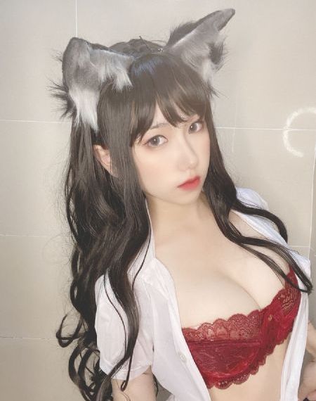 欧美制服女明星_HD免费观看电视剧